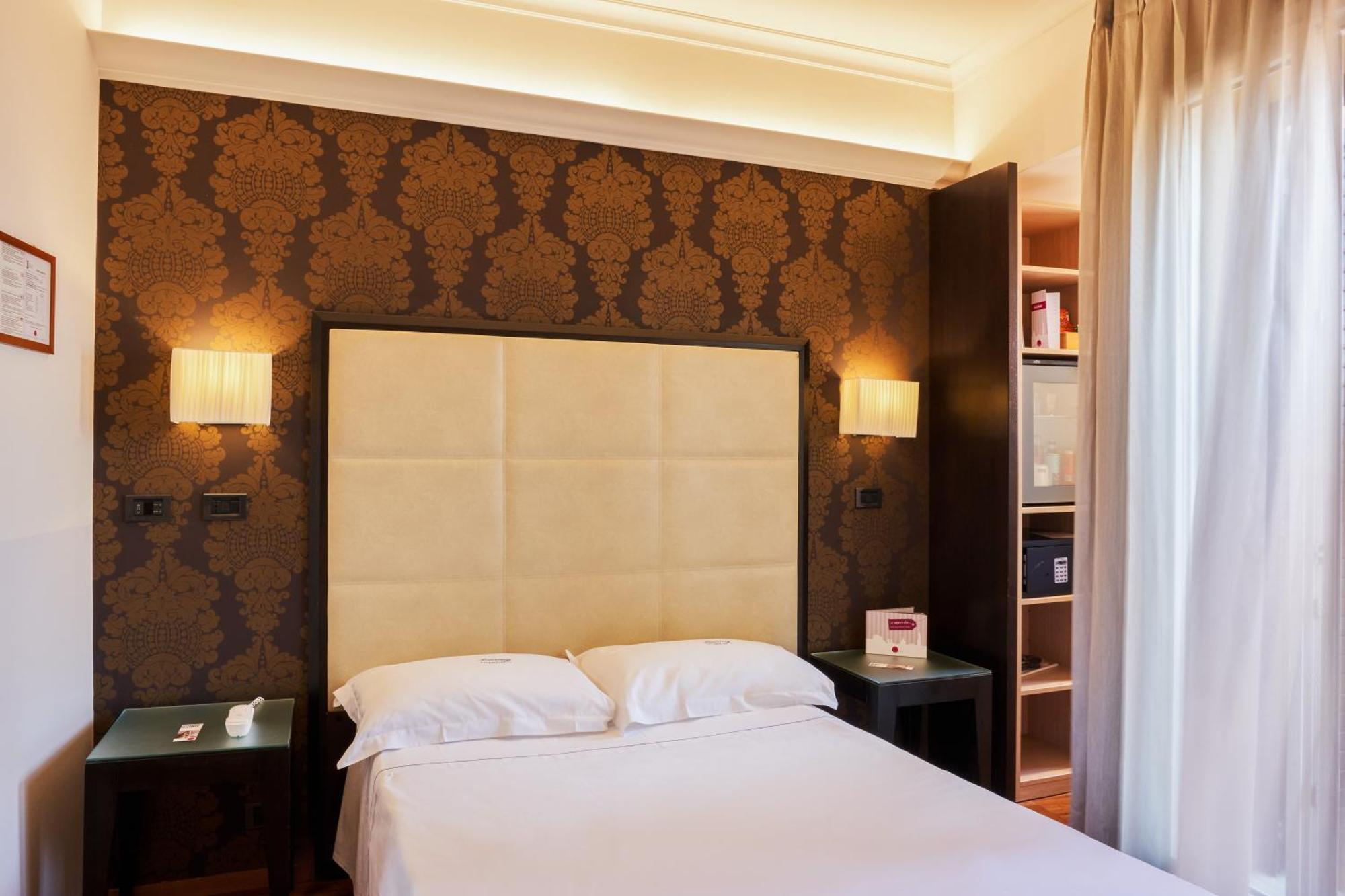Hotel Touring Bologna Ngoại thất bức ảnh